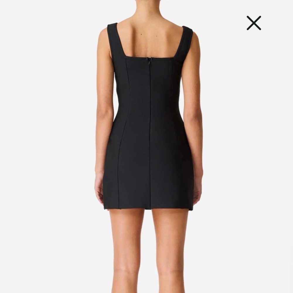 Elliatt Soleil Beaded Placed Floral Cocktail Minidress Size M NWT Flaw Noted - Picture 3 of 8